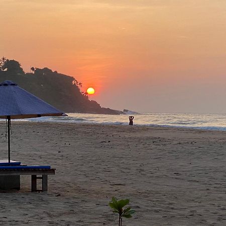 Talalla Bay Beach Exterior photo